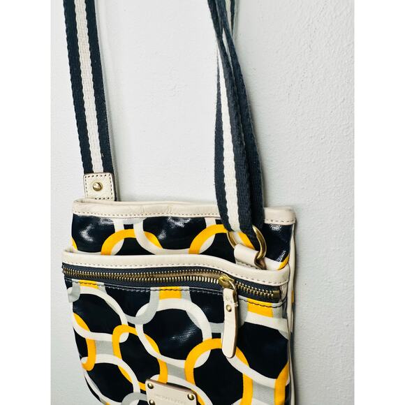 MICHAEL KORS Yellow Navy Geometric Design Patent Leather Crossbody Handbag - Picture 8 of 10